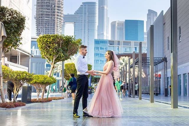 Bride and Groom in Dubai Downtown